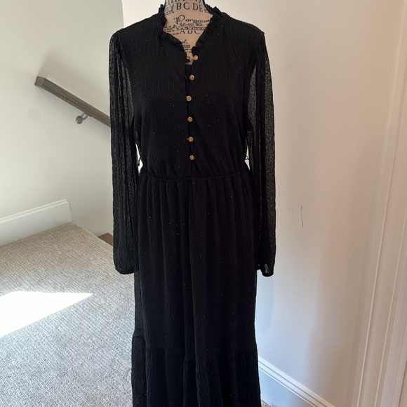 Fabulous Glittered Knit Ruffle Detailed Tiered Maxi Dress - Picture 3 of 7